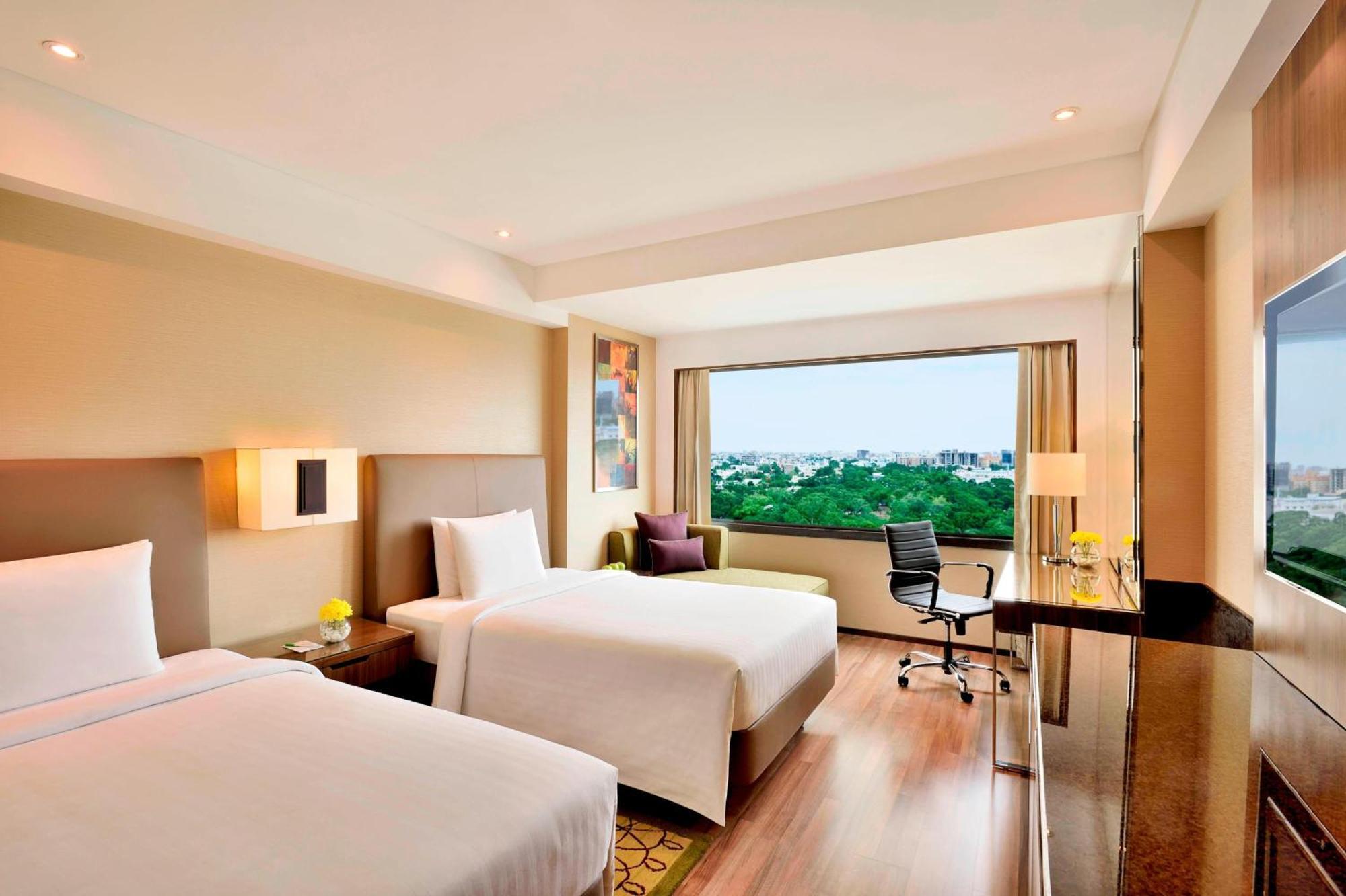 Hotel Courtyard By Marriott Chennai Esterno foto